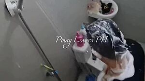 Pengantar pesan bang agen call center keras dalam sesi liar