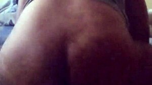 en 4 patas esta culona saca unas nalgas para anal assfucking con big cock monster cock doggystyle