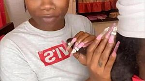 Chupada verbal no pauzão negro do meio-irmão, pingando tudo