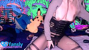 Wow she fuck her pussy 3 toys same time