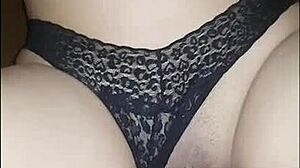 Tinder date funnycouple98 gets pounded doggystyle in the living room with perfect body.