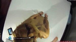 Transseksuel teen Fern sutter og får røven banket med passion