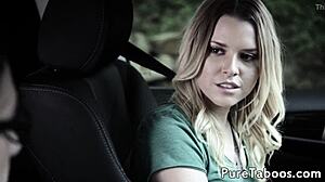 Ajokoe nuori 18+ tekee ohjaajalle lisenssin saadakseen