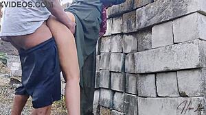 ใครเย็ดเมียอินโดสุดเงี่ยนกลางแจ้งเนี่ย?