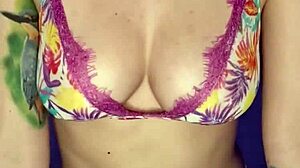 natty mellow says she loves toys alone