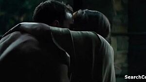 Dakota Johnson nøgen i vilde bondage scener!