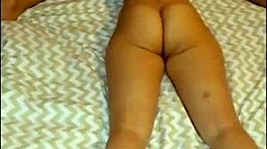 Nu mă pot opri să sug și să fut cu sluta mea blondă tânără 18+ în clipuri acasă