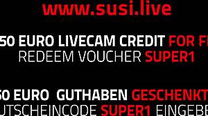 Foxyrox e futută hardcore în culise