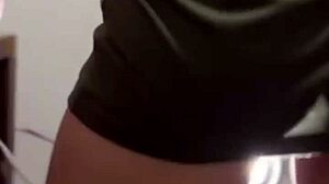 Adoro me exibir e depois caio em cima da pica