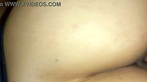 o prazer de dividir esposa com amigo?