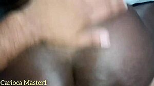 呃，我是说，直接猛插我的后门，哦，抱歉搞错了