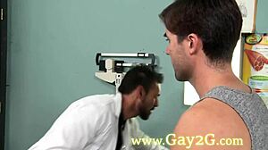 Seduktivni doktor podiže gej žar