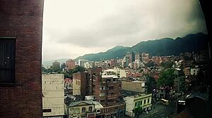 Divlje seksualne avanture u stanu za neženje