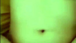 Во Вьетнаме горячая жена наклоняется для догги с прыгающими большими сиськами и жопой