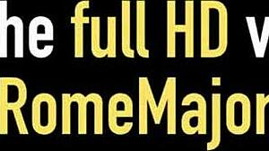 Storbröstad blondin Kiki Daire tar Rome Majors doggy-knull