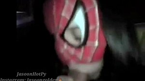 Chica araña chup my huge verga.