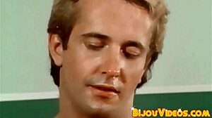 Mec, ce plan à quatre gay hardcore sans capote, c'est du délire !