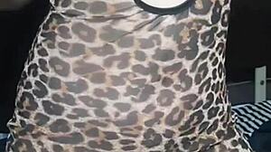 why tease your eyes with this asian milf's solo pussy play?