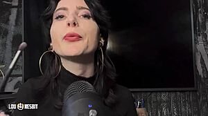 Немецкий сисси ASMR с Lou Nesbit и Lia Louise, так интенсивно