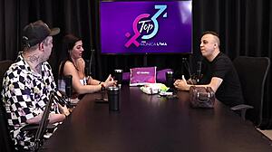 safada sucks after condom talk, non-stop action! 😜