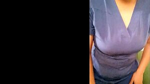 Perawat Panas Goda dengan Tetek Besar di Rumah Sakit