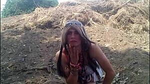 Imis Travesuras Hints at Solo Transsexual Play