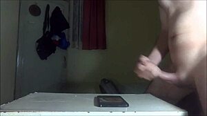 jerking hard to cum on cassidyboo's face