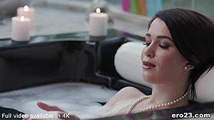 Evelyn Claire Boldly Signals for Hardcore Fucking Without Hesitation.