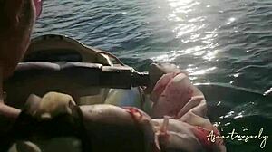 यार, जेट स्की और बीच पर मजा आया, अंत में चूत में क्रीम शॉट!