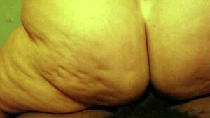 dragon fly and sexaddic fucking outdoors?