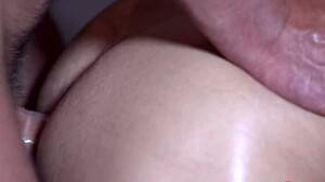 เฮ้ย อยากเห็นกู้อาหารเกย์ตัวเฟิร์มโดนเลียก่อนเย็ดทวารหนักมั้ย?