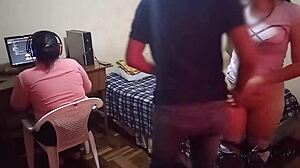 Si gadis gamer ganggu aku main, jadi aku hukum dia dengan kongkek keras. Hampir kena tangkap, tapi rasa sedap sangat!