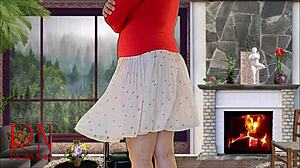 내 섹시한 다리와 힐을 가까이서 보는 게 좀 이상해! 😅