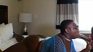 Marley prend une grosse défonce en session intense