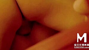 เฮ้ ดูฉันขย่มในร้านนวดจีนกับ Li Rong Rong สุดเด็ด!