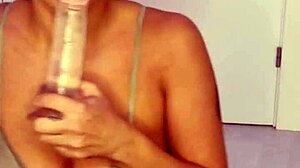 Inacreditável! Compilação de boquete e dedada mais safada da Claudia Bavel