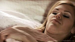 Blonde Delphine fingers herself 😏