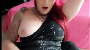 She Came Alone At Home