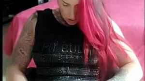 She Came Alone At Home