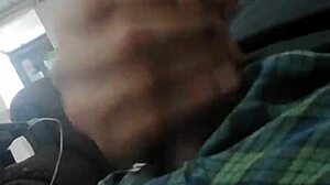 i jerk off this big latno dick so hard its amazing