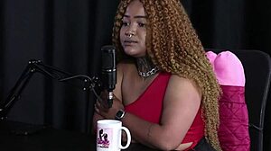 Black Duquesa reveals her artistic name and gang bang dreams