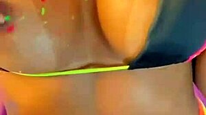 com quantas sentadas dessa morena você gozava, hein?