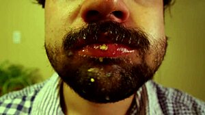 is eating ass the new trend?