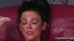 Wacky stunner gulps cumshot on face