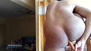 i fuck my big ass with carrot solo