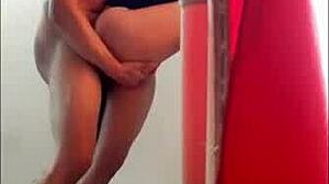 My 18-year-old girlfriend can't resist sucking and swallowing milk