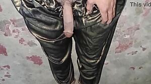 หนุ่มปากีสถานไบเซ็กซ์ดึงด้วยผ้าไหมมันบ้าๆเหรอ? 🔥