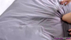 Two teen 18+s suck cocks in first-time family competition!