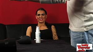 femdom babe watches loser jerk hard cock 😈