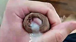 Smacht zo naar leuke Braziliaanse twink buurman